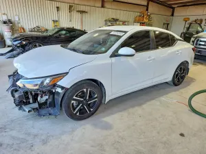Nissan Sentra 2.0L 4 2025