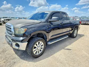 Toyota Tundra 4.6L 8 2010