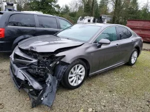 Toyota Camry 2.5L 4 2022