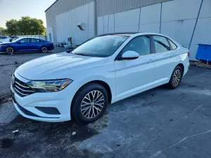 Volkswagen Jetta 1.4L 4 2019