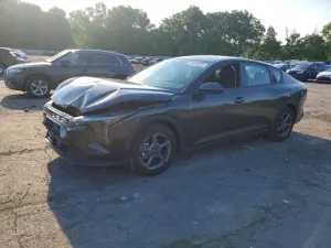 Kia K4 2.0L 4 2025