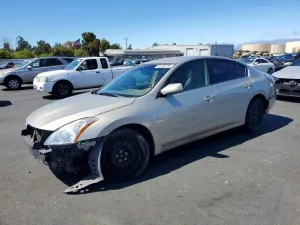 Nissan Altima 2.5L 4 2010