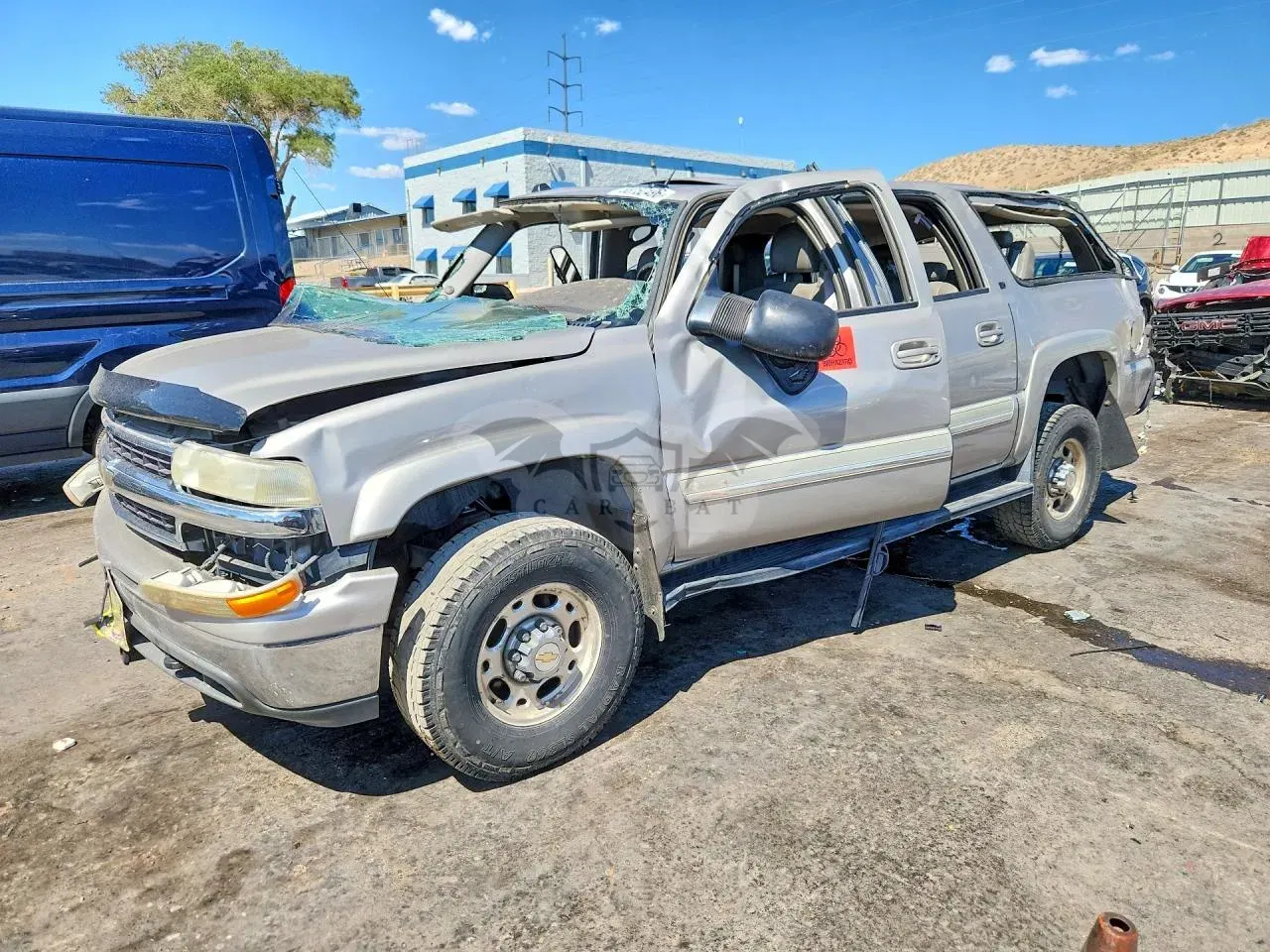 Chevrolet Suburban 8.1L 8 2005