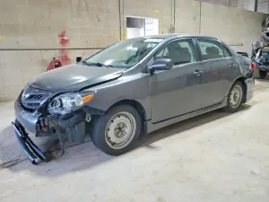 Toyota Corolla 1.8L 4 2013