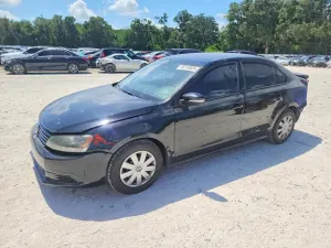 Volkswagen Jetta 1.8L 4 2015