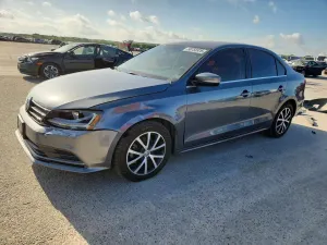 Volkswagen Jetta 1.4L 4 2017