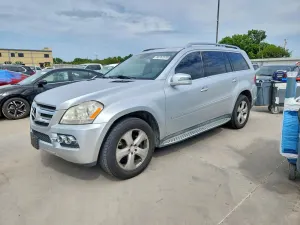 Mercedes-Benz GL 4.6L 8 2011