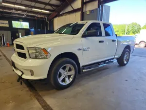 RAM 1500 5.7L 8 2014