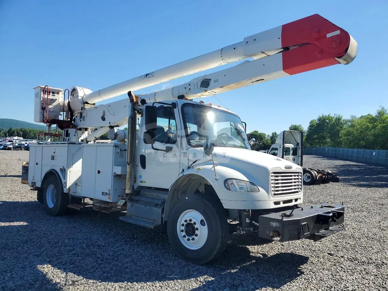 Freightliner Business Class M2 8.3L 6 2011