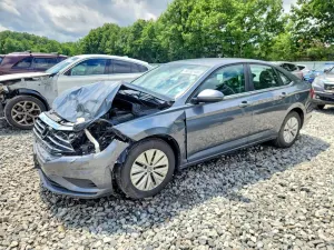 Volkswagen Jetta 1.4L 4 2020