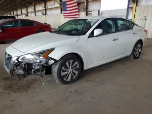 Nissan Altima 2.5L 4 2019