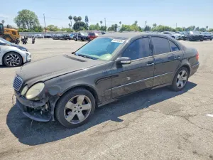Mercedes-Benz E 5.0L 8 2004