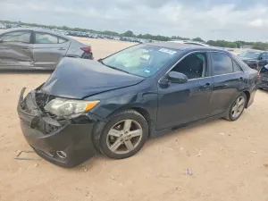Toyota Camry 2.5L 4 2014