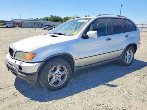 BMW X5 3.0L 6 2001