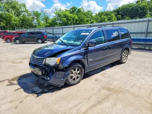 Chrysler Town & Country 3.8L 6 2008