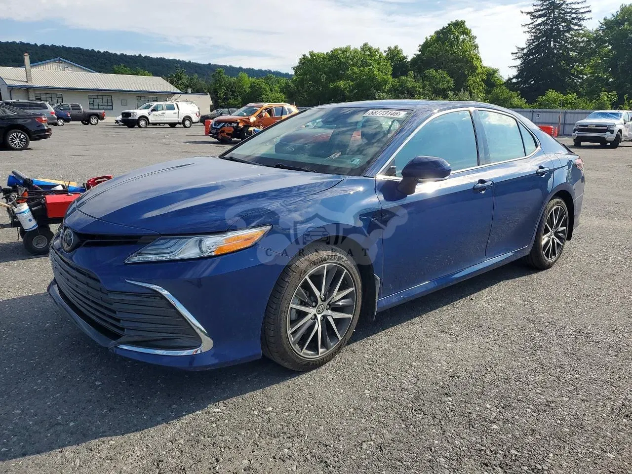 Toyota Camry 2.5L 4 2024