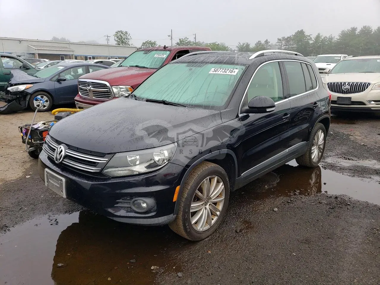 Volkswagen Tiguan 2.0L 4 2012