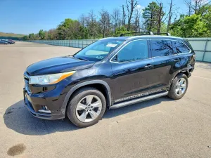 Toyota Highlander 3.5L 6 2016