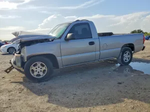 Chevrolet Silverado 1500 4.3L 6 2004