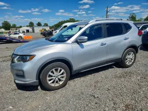 Nissan Rogue 2.5L 4 2017