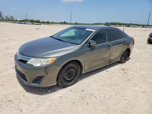 Toyota Camry 2.5L 4 2014