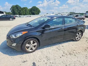 Hyundai Elantra 1.8L 4 2013