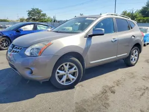 Nissan Rogue 2.5L 4 2011