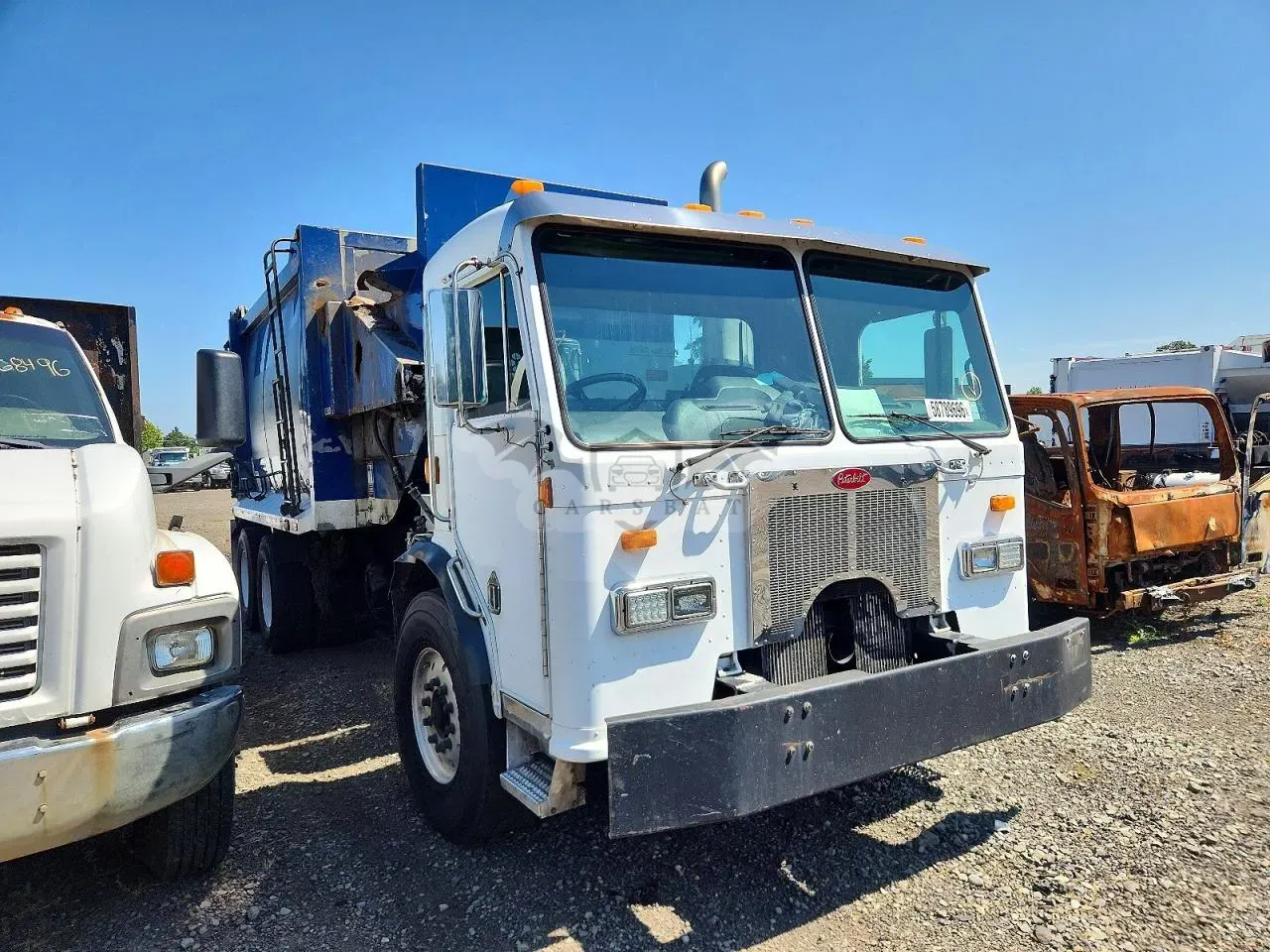 Peterbilt 320/325 6 2004