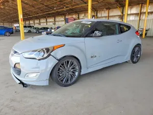 Hyundai Veloster 1.6L 4 2013
