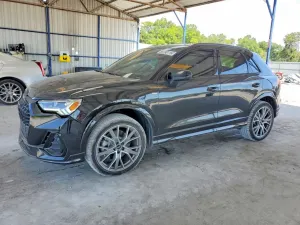 Audi Q3 2.0L 4 2025