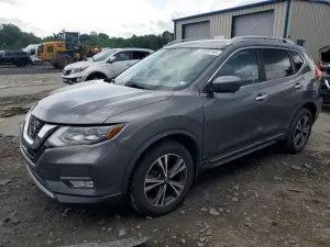 Nissan Rogue 2.5L 4 2017