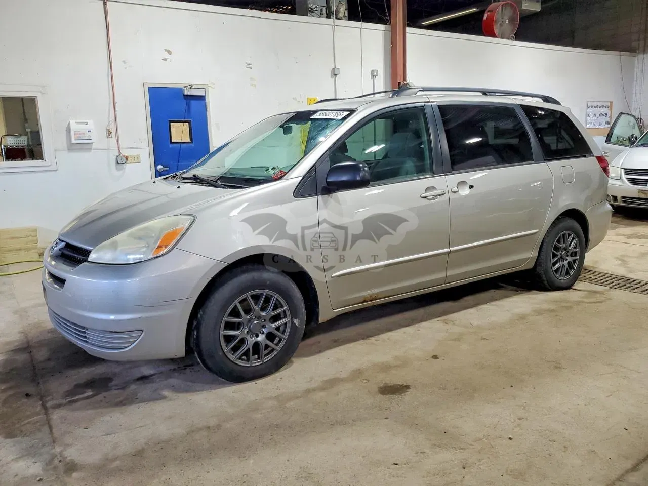 Toyota Sienna 3.3L 6 2005