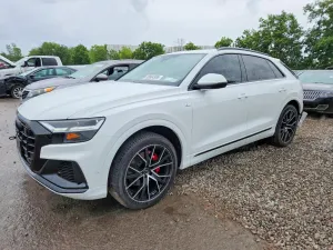 Audi Q8 3.0L 6 2022