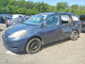 Toyota Sienna 3.3L 6 2006