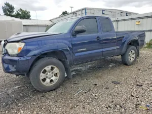 Toyota Tacoma 2.7L 4 2012