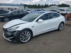 Tesla Model 3 2018