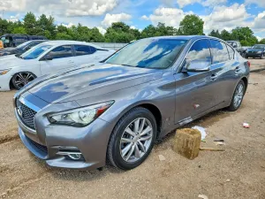 Infiniti Q50 3.7L 6 2015