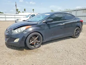 Hyundai Elantra 1.8L 4 2013