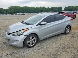 Hyundai Elantra 1.8L 4 2013