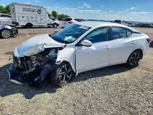 Nissan Sentra 2.0L 4 2025