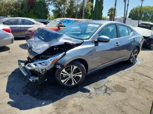 Nissan Sentra 2.0L 4 2023