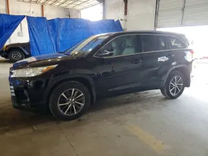 Toyota Highlander 3.5L 6 2017