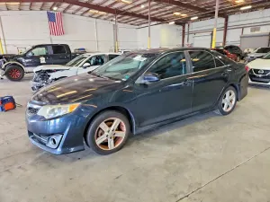Toyota Camry 2.5L 4 2014