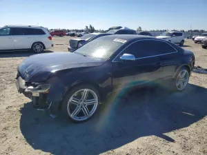 Audi S5 4.2L 8 2012