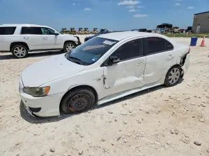 Mitsubishi Lancer 2.0L 4 2015