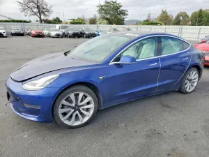 Tesla Model 3 2020