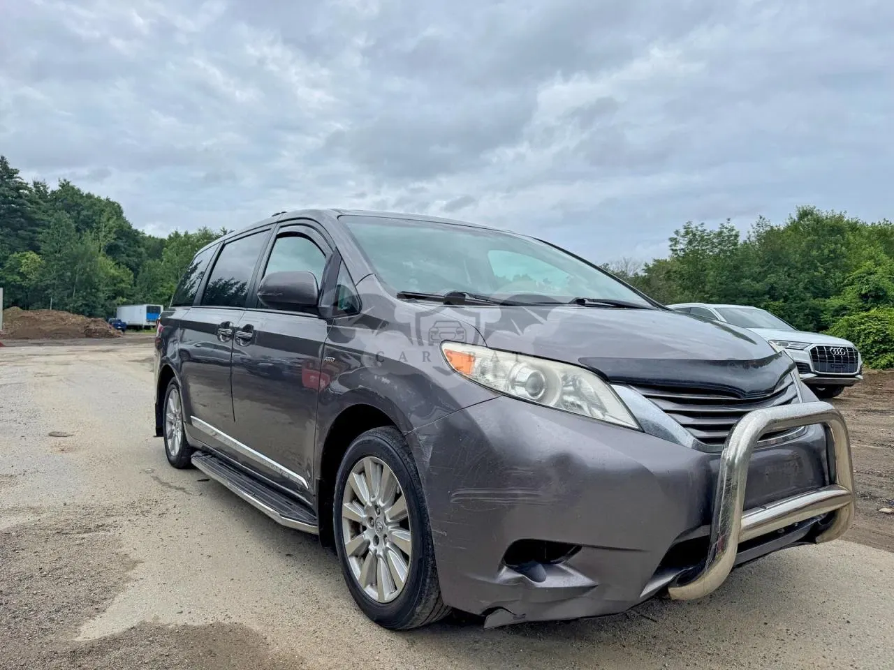 Toyota Sienna 3.5L 6 2017