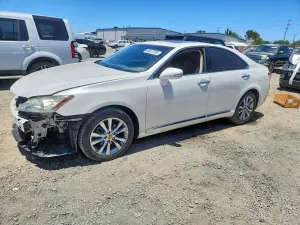 Lexus ES 3.5L 6 2011