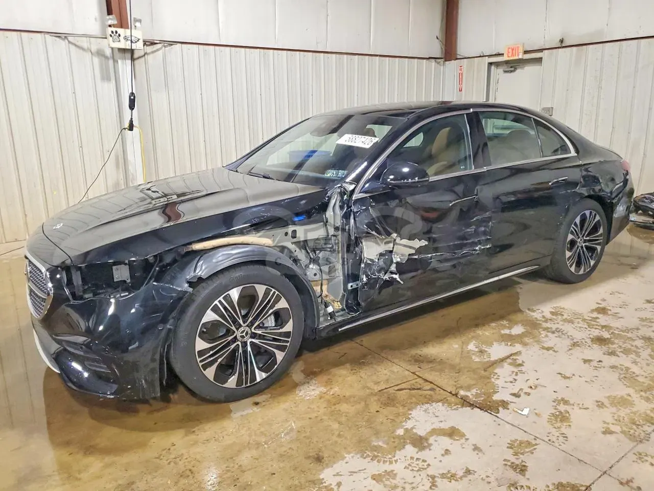 Mercedes-Benz E 3.0L 6 2025