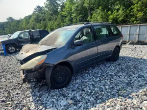 Toyota Sienna 3.3L 6 2006